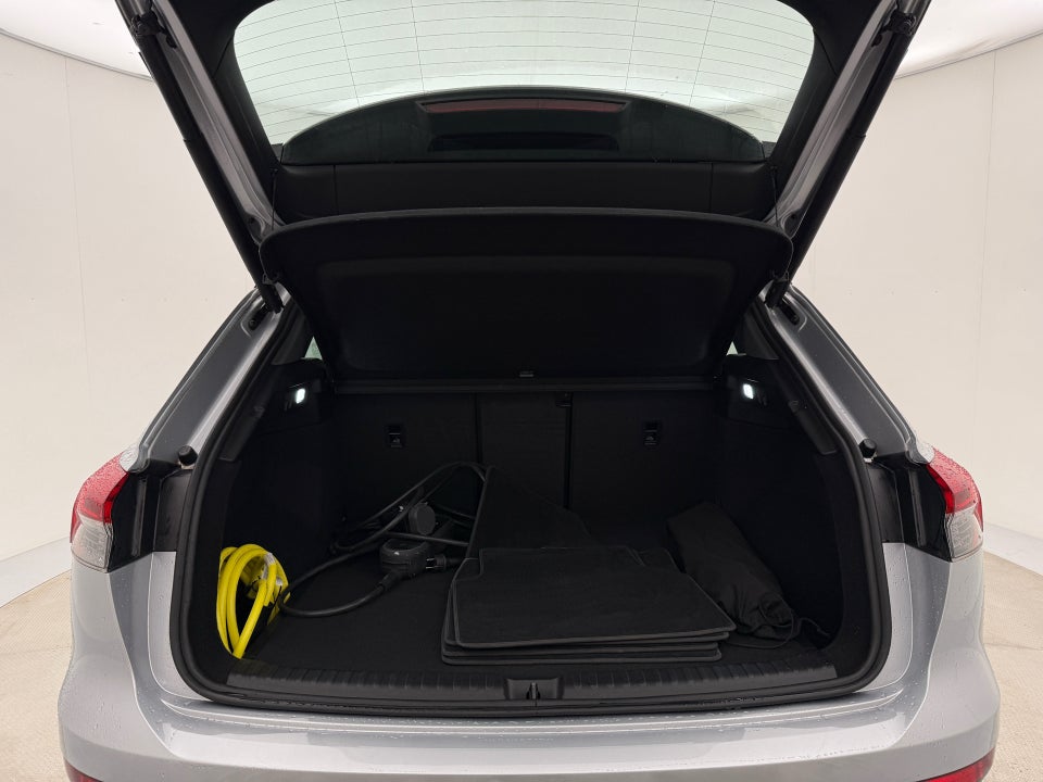 Audi Q4 e-tron 40 Advanced 5d