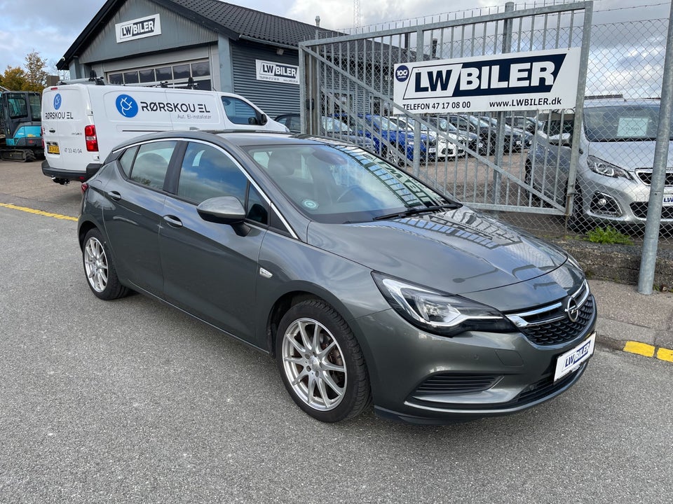 Opel Astra 1,4 T 150 Enjoy 5d