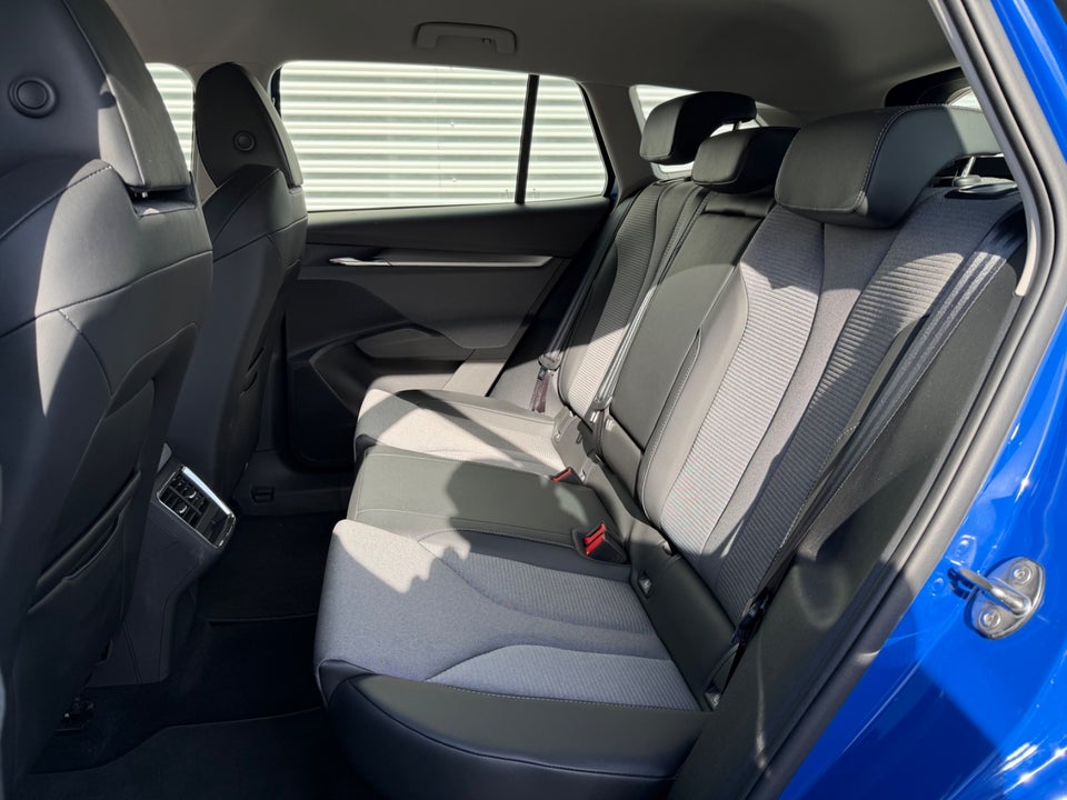 Skoda Enyaq 50 iV 5d