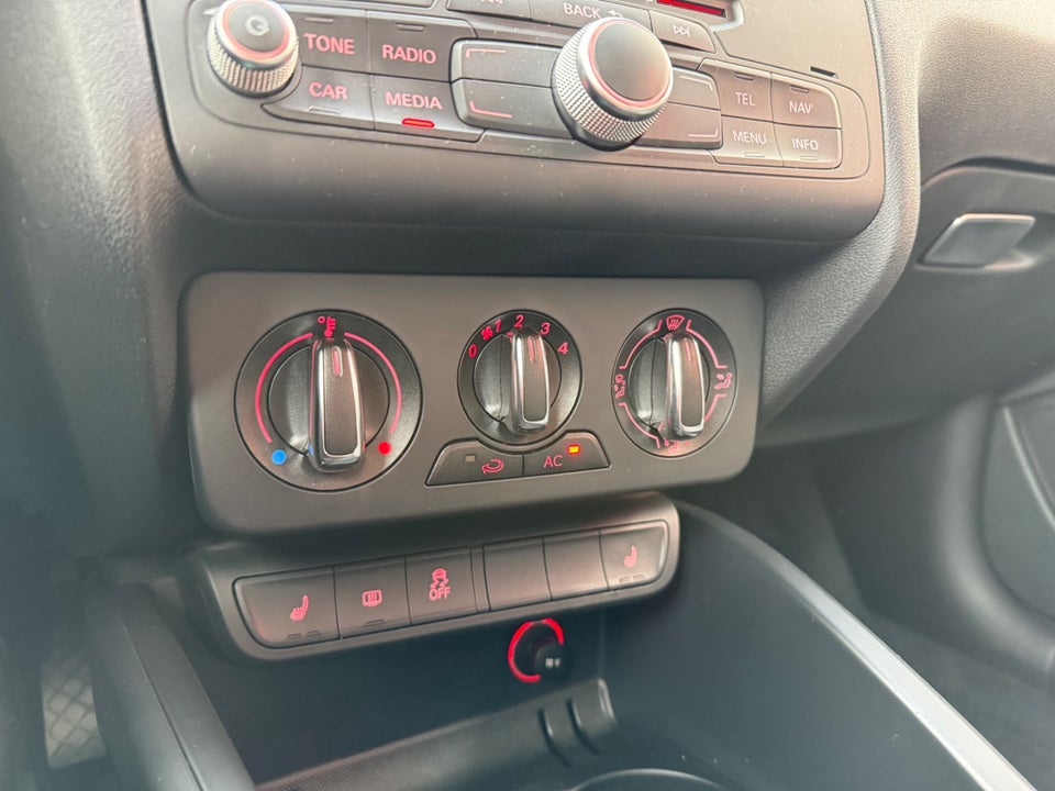 Audi A1 1,6 TDi 105 Ambition Sportback 5d