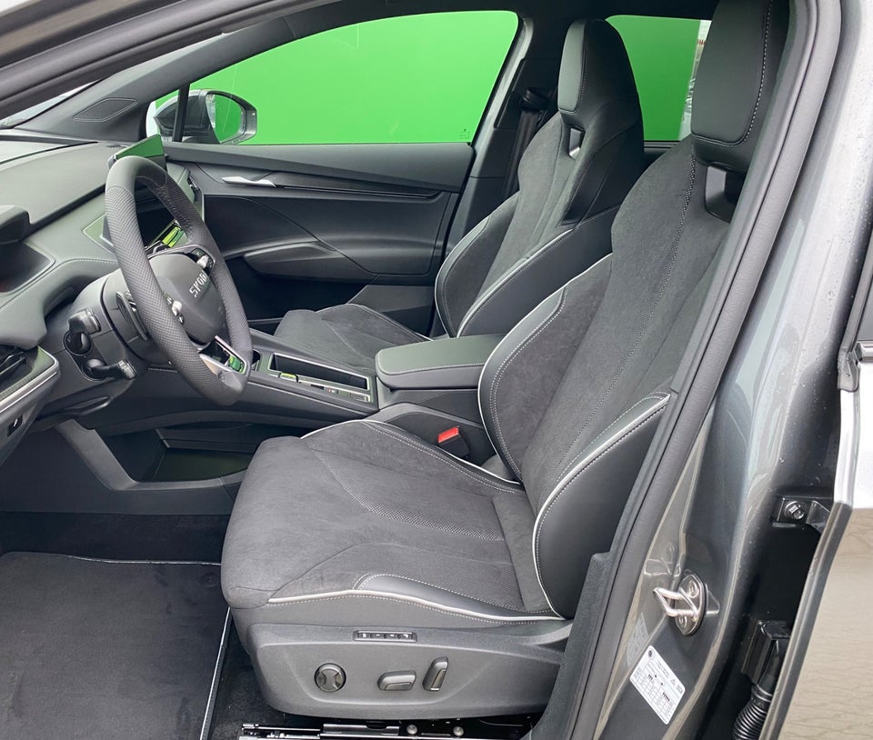 Skoda Elroq 85 iV Sportline 5d