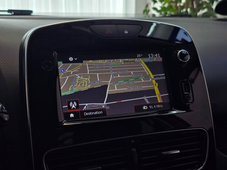 Renault Clio IV 0,9 TCe 90 Limited 5d