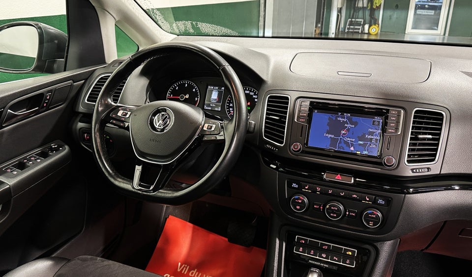 VW Sharan 2,0 TDi 150 Highline DSG 7prs 5d