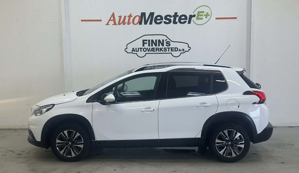 Peugeot 2008 1,2 e-THP 110 Allure Sky EAT6 5d