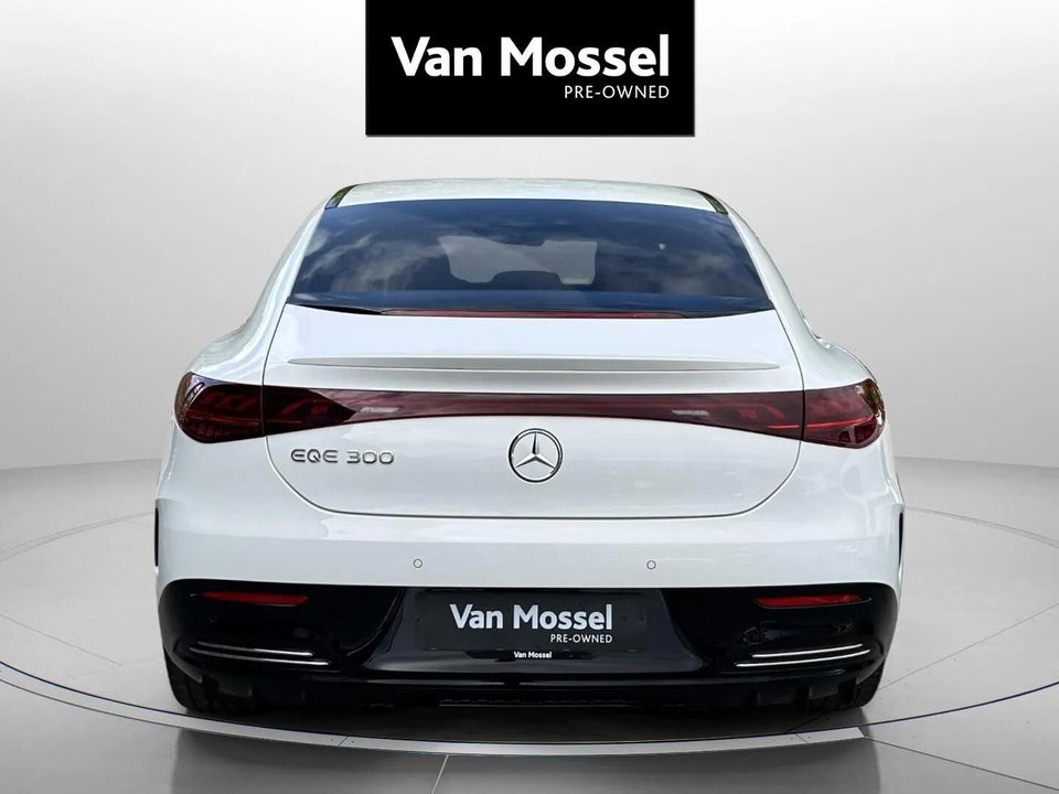 Mercedes EQE300 AMG Line 4d