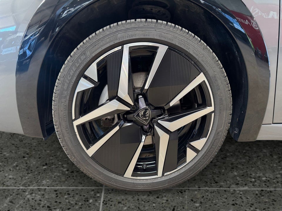Peugeot e-208 54 GT 5d