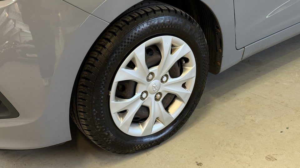 Hyundai i10 1,25 Style 5d