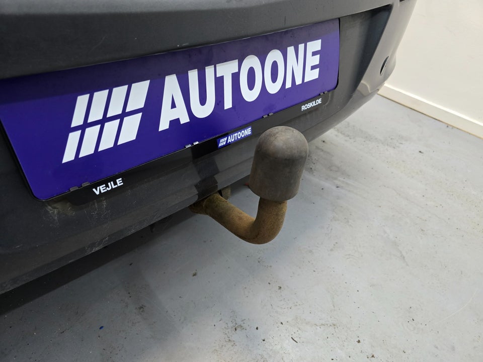 Opel Corsa 1,2 16V Cosmo 5d