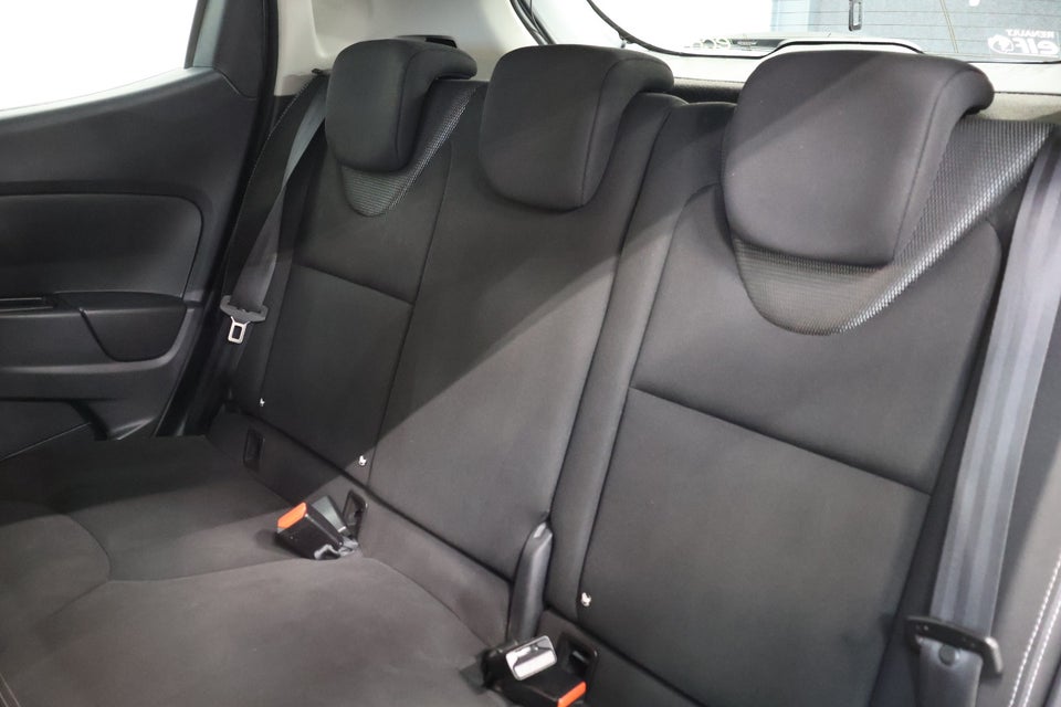 Renault Clio IV 0,9 TCe 90 Expression 5d