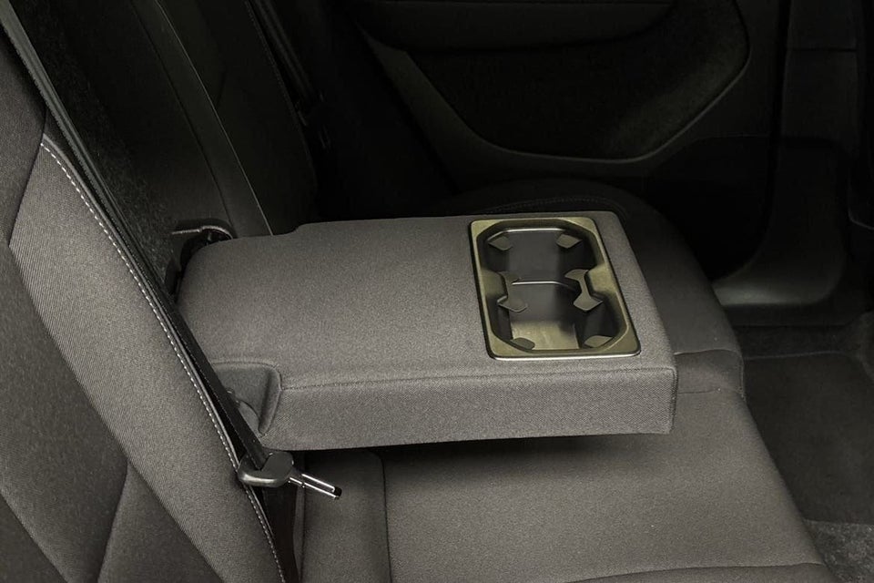 Volvo EX40 Extended Range Black Edition 5d