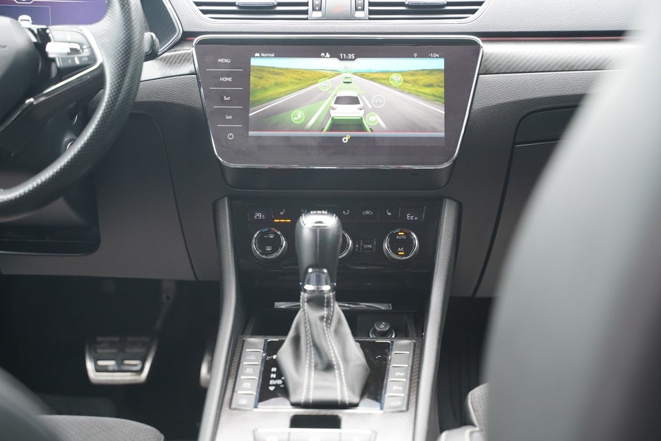 Skoda Superb 1,4 TSi iV Sportline Combi DSG 5d