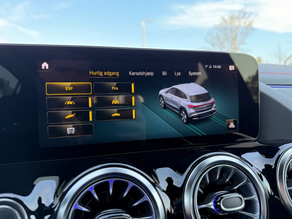 Mercedes EQA350 AMG Line 4Matic 5d
