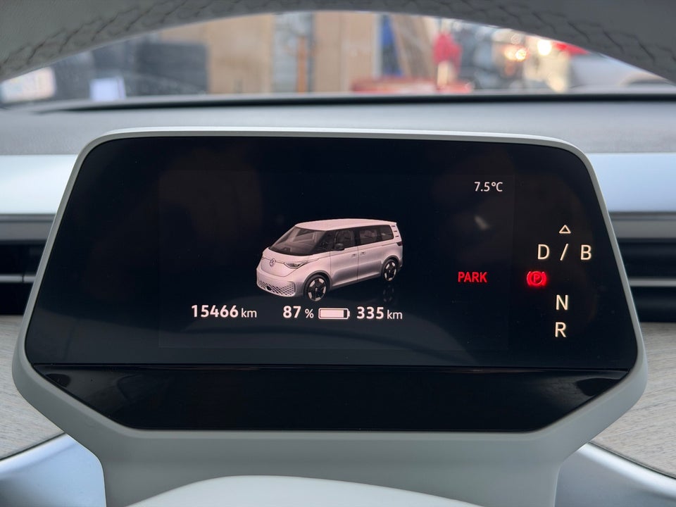 VW ID.Buzz 77 Pro SWB 5d