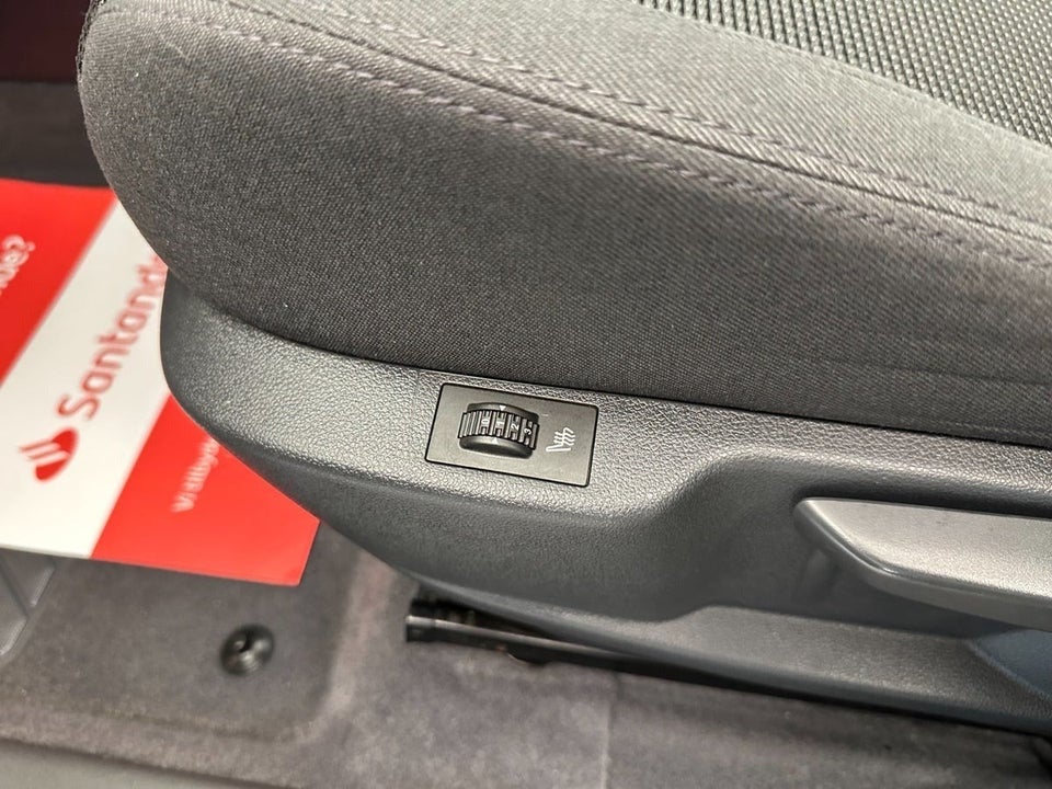 Peugeot 5008 1,6 BlueHDi 120 Allure 7prs 5d