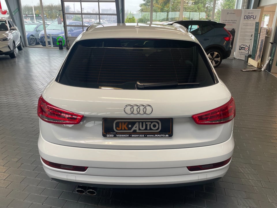 Audi Q3 2,0 TDi 150 Sport S-tr. 5d