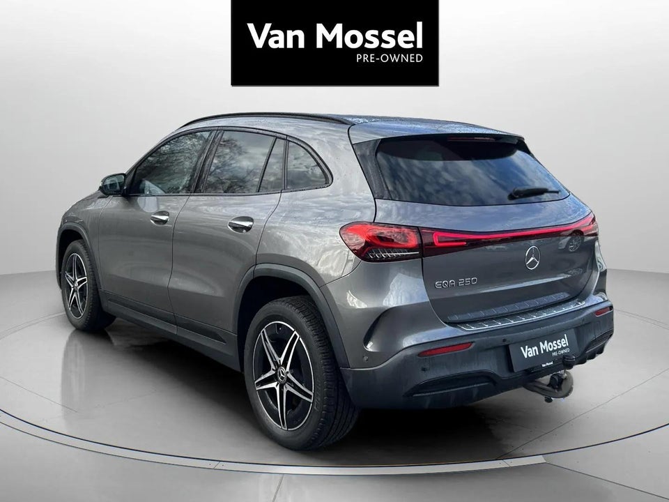 Mercedes EQA250 AMG Line 5d