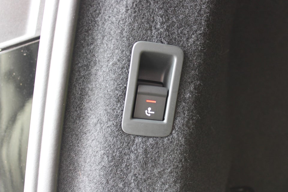 Audi Q4 e-tron 45 S-line 5d