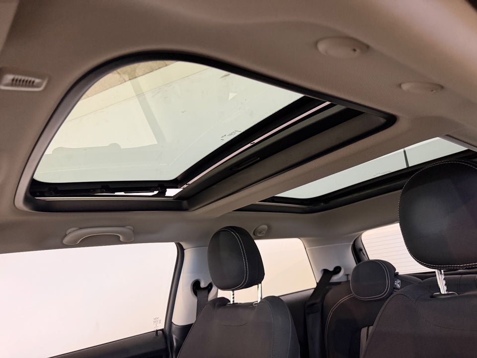 MINI Cooper SE Essential 3d