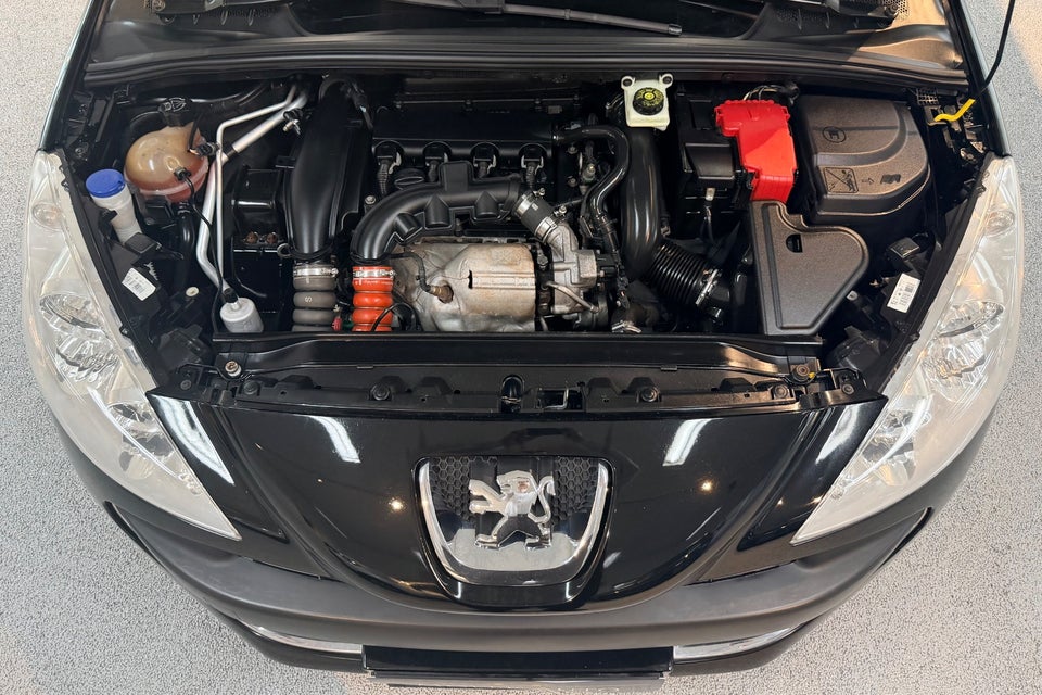 Peugeot 308 1,6 THP 150 Sport CC 2d