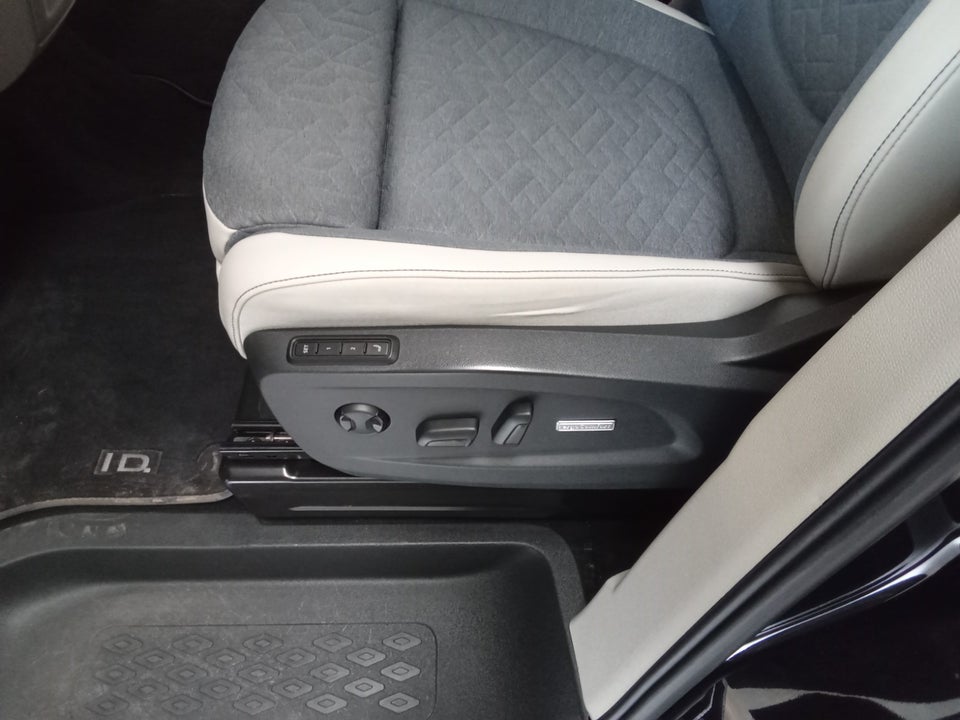 VW ID.Buzz 77 Style 75 Years Edition SWB 5d