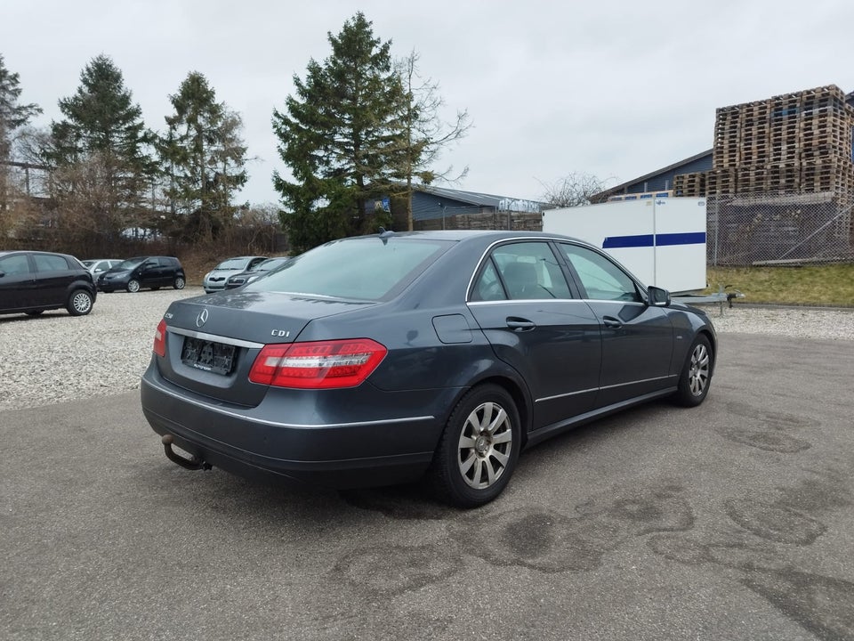 Mercedes E250 2,2 CDi Avantgarde aut. 4d