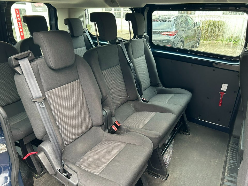 Ford Transit Custom Kombi 310L 2,2 TDCi 100 Ambiente 5d