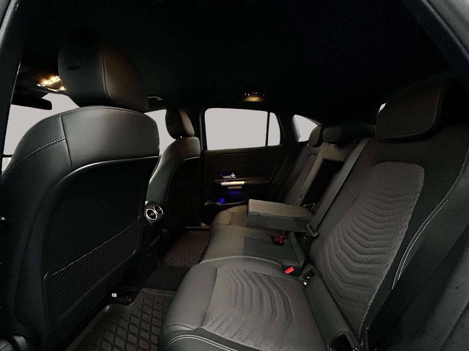 Mercedes EQA250+ Progressive Advance 5d