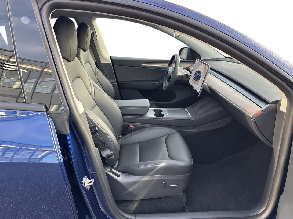 Tesla Model Y Performance AWD 5d