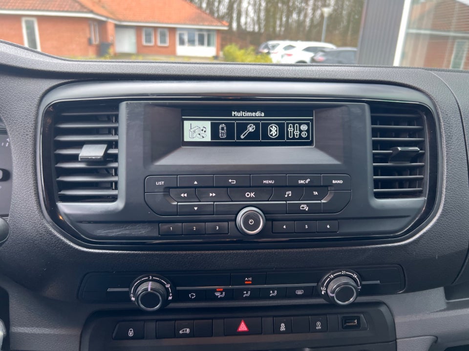 Peugeot Expert 2,0 BlueHDi 122 L2 Plus Van