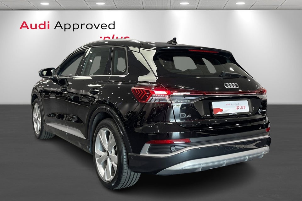 Audi Q4 e-tron 45 S-line 5d