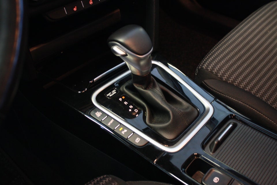 Kia Ceed 1,6 PHEV Prestige SW DCT 5d