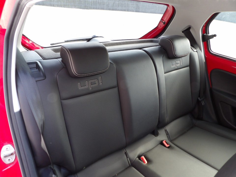 VW Up! 1,0 75 High Up! 5d