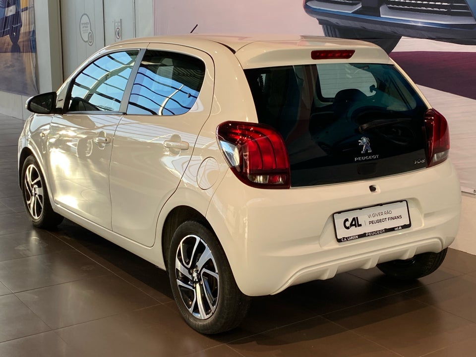 Peugeot 108 1,0 e-VTi 72 Infinity 5d