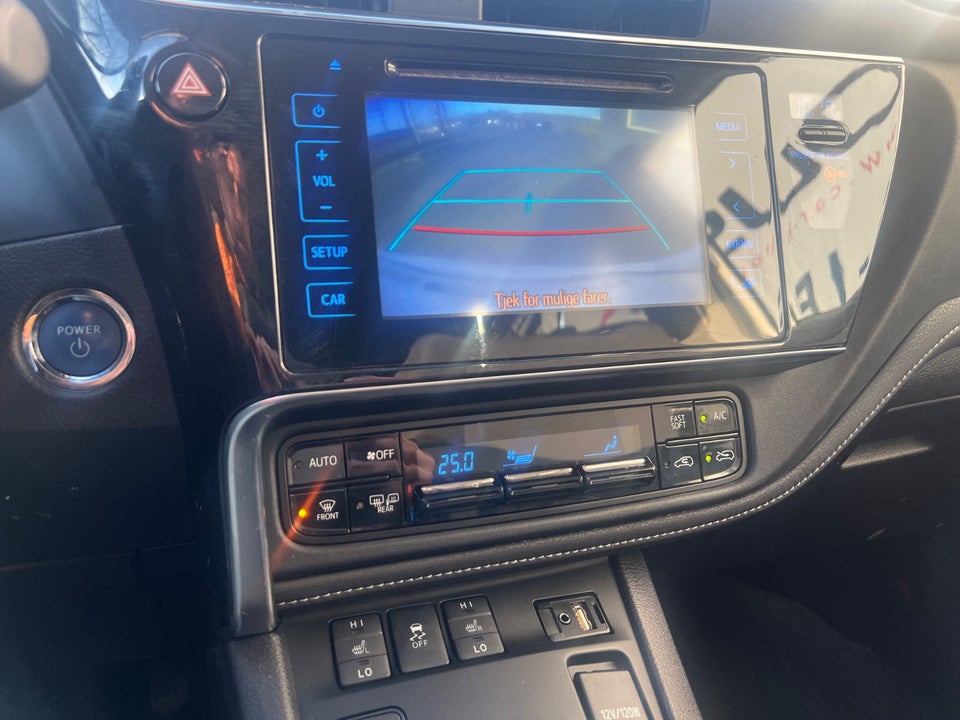 Toyota Auris 1,8 Hybrid H2 Touring Sports CVT Van 5d