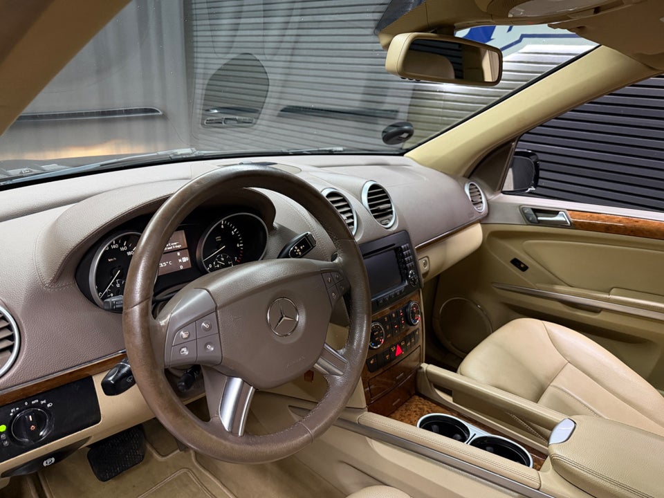 Mercedes GL450 4,7 aut. 4Matic 5d