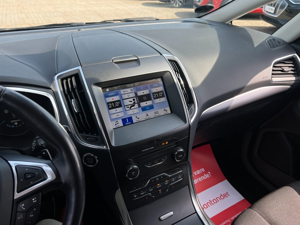 Ford S-MAX 2,0 EcoBlue Titanium aut. Van 5d