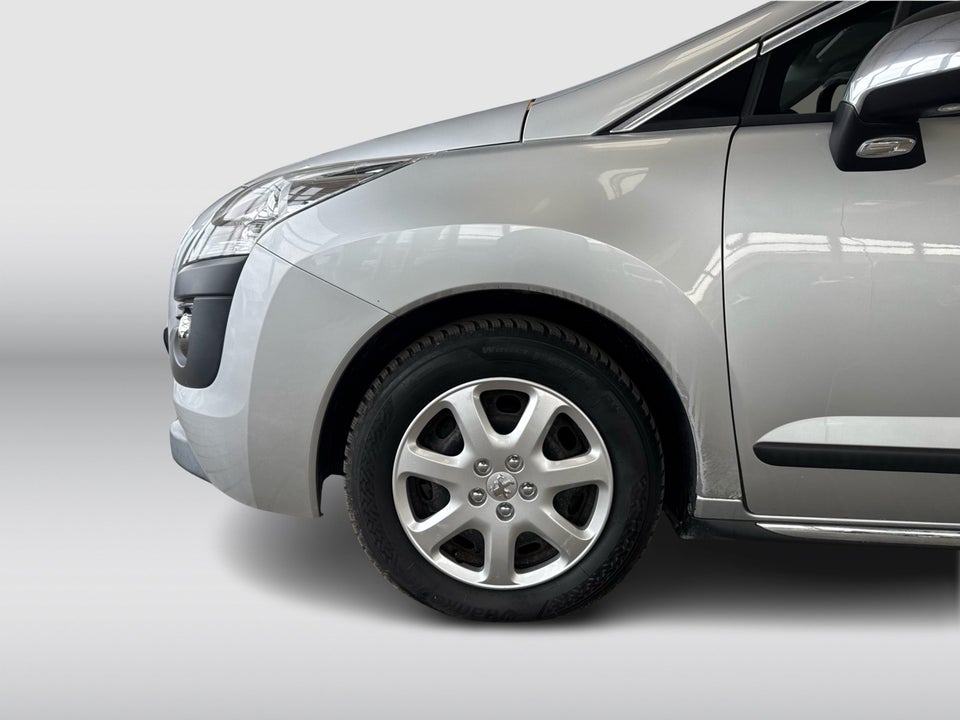 Peugeot 3008 1,6 HDi 110 Premium Cool 5d