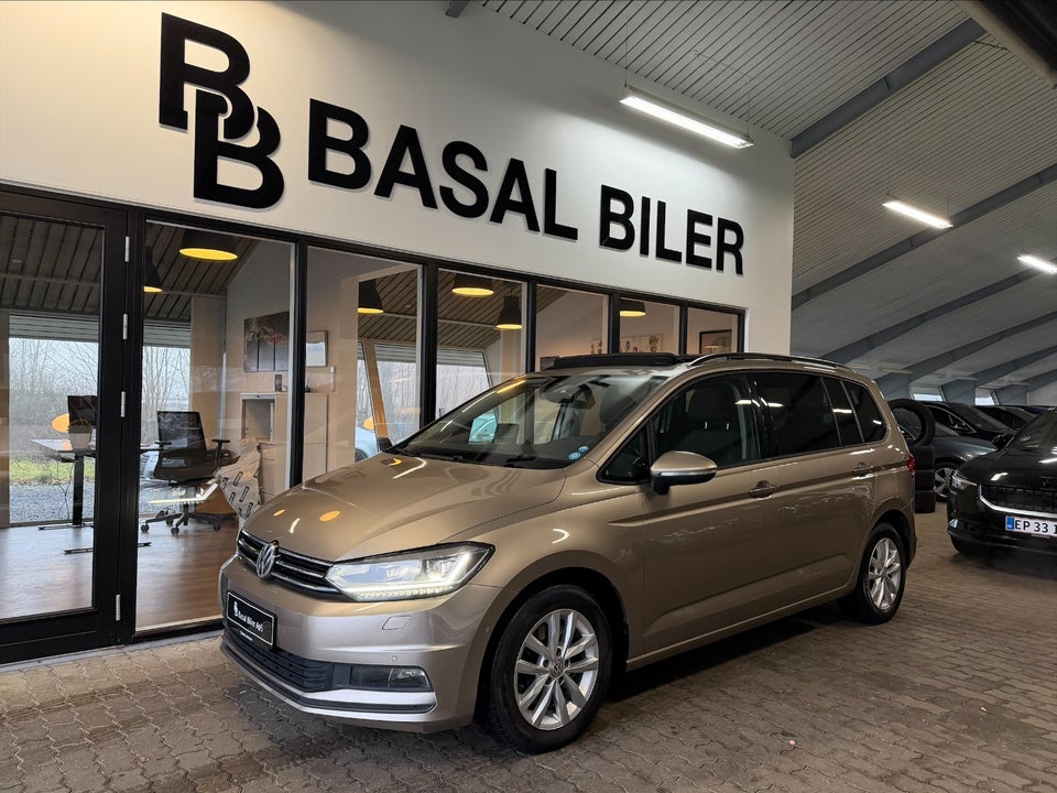VW Touran 1,6 TDi 115 Highline DSG 7prs 5d