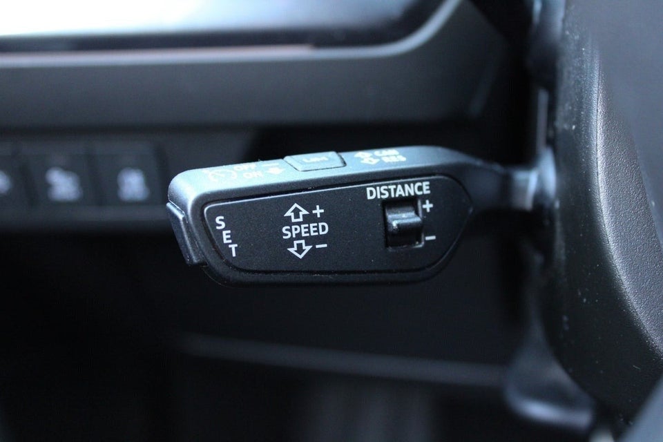 Audi Q4 e-tron 45 S-line 5d