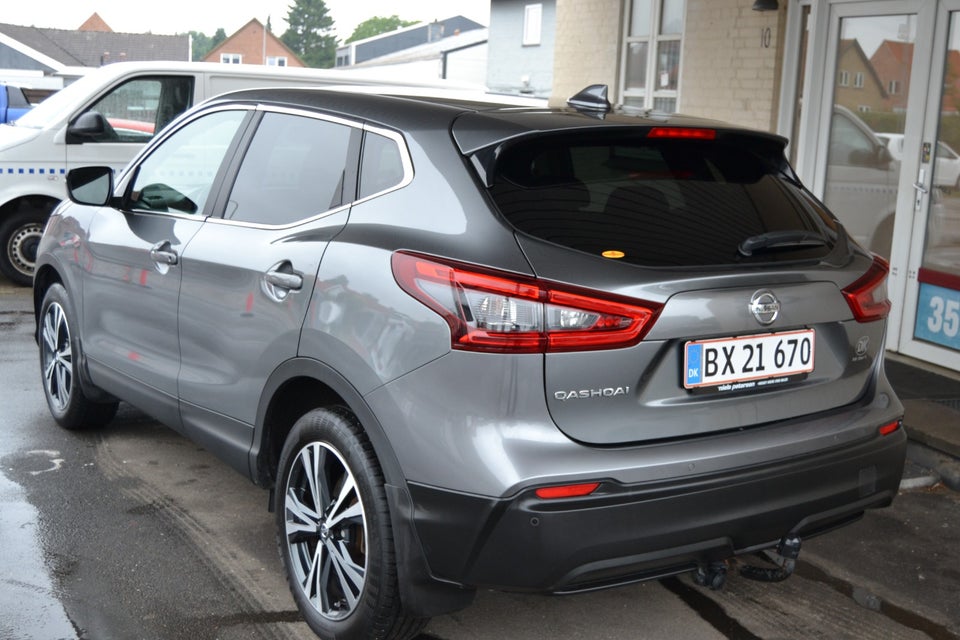 Nissan Qashqai 1,2 Dig-T 115 N-Connecta 5d