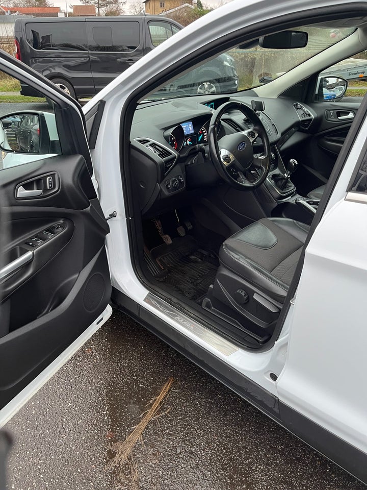 Ford Kuga 1,5 SCTi 150 Titanium 5d