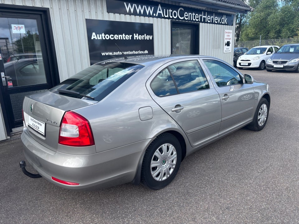 Skoda Octavia 1,2 TSi 105 Ambiente 5d