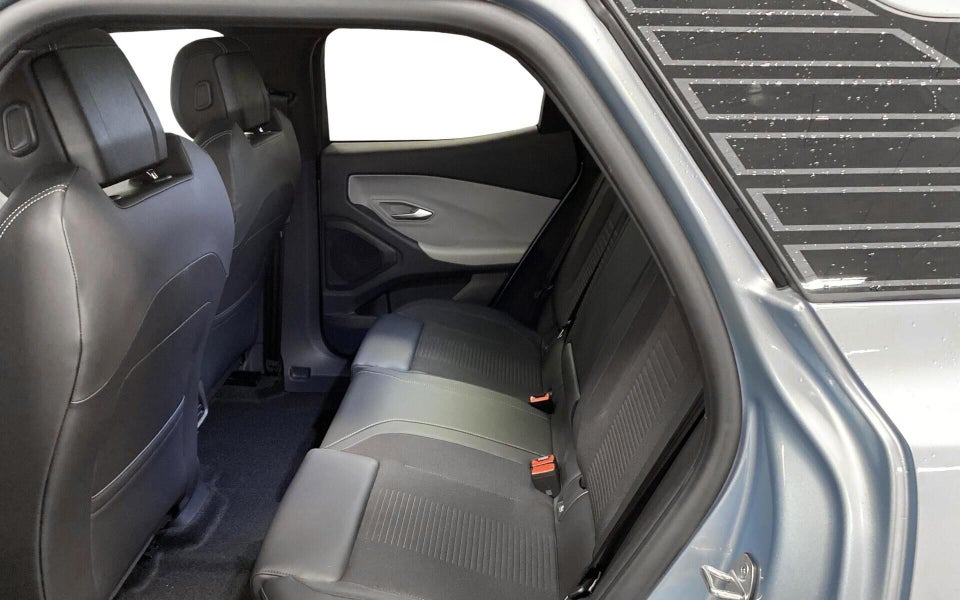 Ford Explorer 82 Premium Extended Range 5d