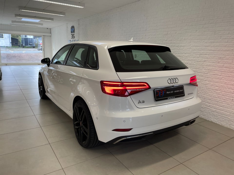 Audi A3 1,4 e-tron Sport Sportback S-tr. 5d