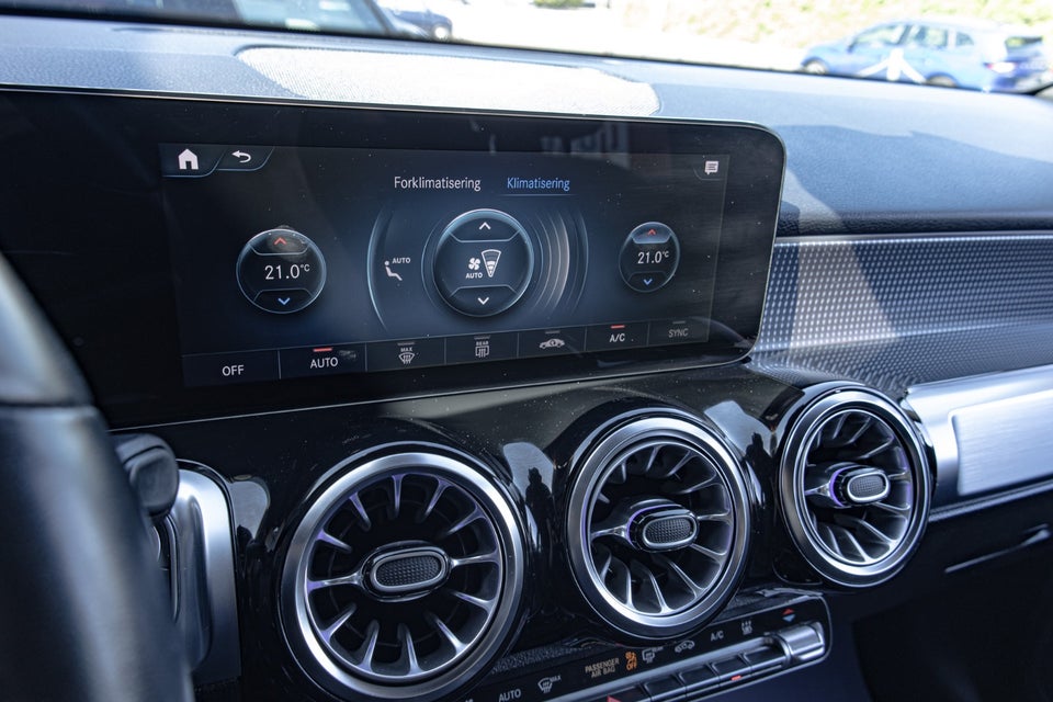 Mercedes EQB250 Progressive 5d