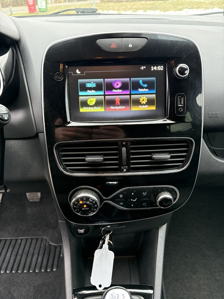 Renault Clio IV 1,5 dCi 90 Zen Sport Tourer 5d