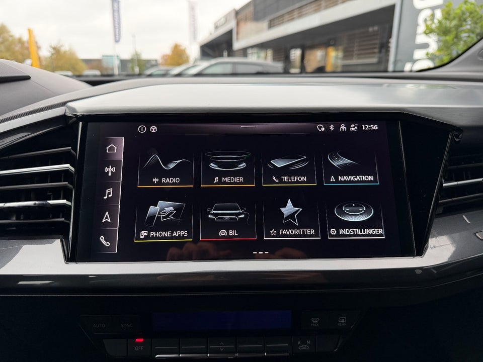 Audi Q4 e-tron 45 S-line Sportback quattro 5d