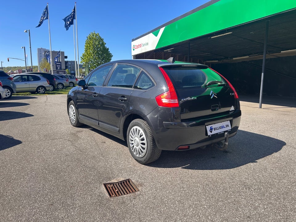 Citroën C4 2,0 16V 143 VTR 5d