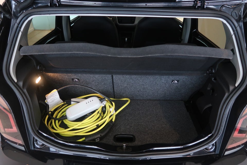 VW e-Up! Style Plus 5d