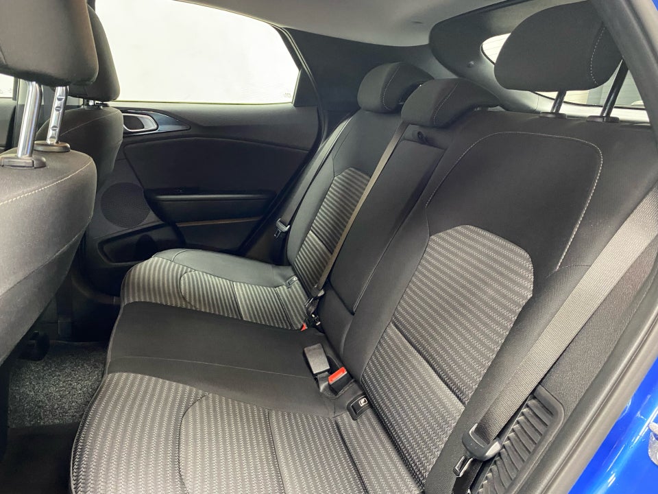 Kia XCeed 1,6 PHEV Prestige DCT 5d